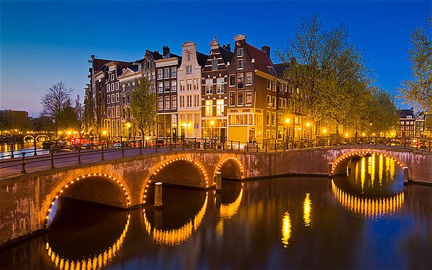 amsterdam cene aranzmana za novu godinu avionom