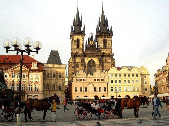 PRAG USKRS I PRVI MAJ