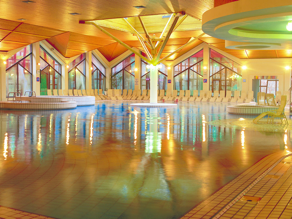 TERME OLIMIA WELLNESS SPA ORHIDELIA - DECA - BAZENI