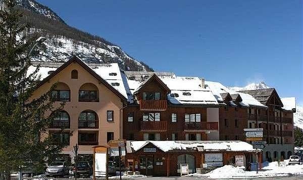 Apartman L'Alpaga zima serre Chevalier zimovanje Francuska skijanje Alpi odmor smeštaj