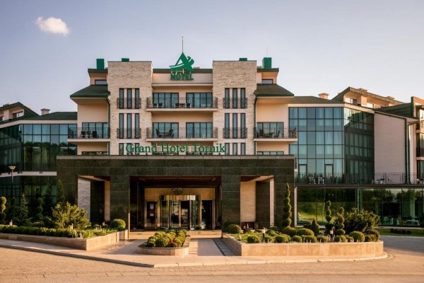 Grand Hotel Tornik Zlatibor Srbija odmor letovanje zimovanje