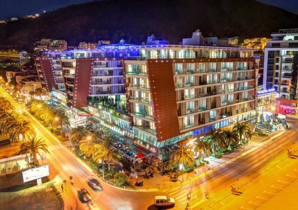 Hotel Adria Budva crna gora primorje letovanje smeštaj