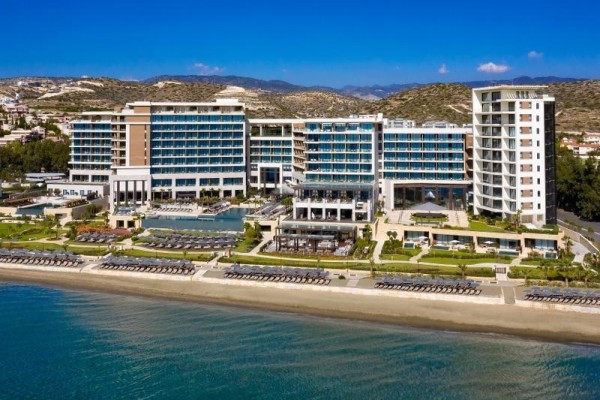 Hotel Amara Beach Limasol Kipar letovanje paket aranžman more leto cena izgled