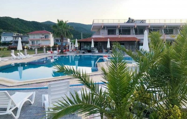 Hotel app Palmera Sarti Sitonija najam smeštaja Grčka letovanje