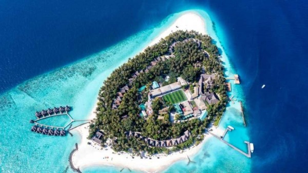 Hotel Fihalhohi island resort Maldivi letovanje more odozgo