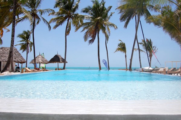 hotel loop beach zanzibar dreamland