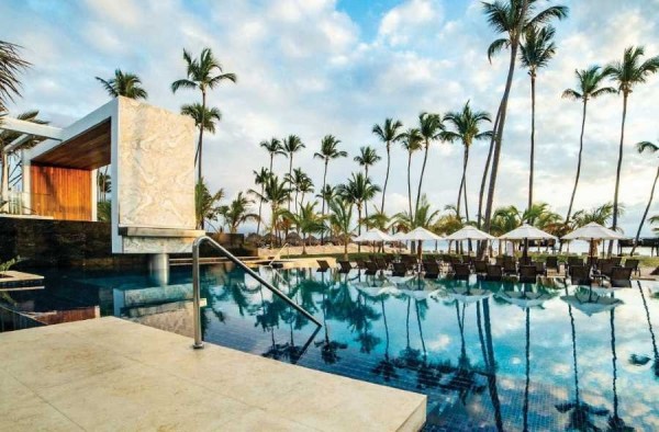 Hotel Secrets Royal Beach Punta Cana Dominikana putovanje letovanje