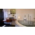 Hotel Honeymoon Petra villas Imerovigli Santorini letovanje more Grčka ostrva kupatilo