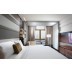 Hotel Metropolitan Dubai UAE paket aranžman letovanje more plaža avionom smeštaj krevet