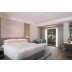 Hotel Phuket Mariott Resort & Spa Merlin Beach Puket Tajland paket aranžman soba krevet bračni
