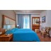HOTEL SIRIOS VILLAGE LUXURY Krit letovanje more grčka ostrva paket aranžman soba krevet