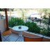 vila marielli studios sivota letovanje more grčka balkon garnitura za sedenje na terasi